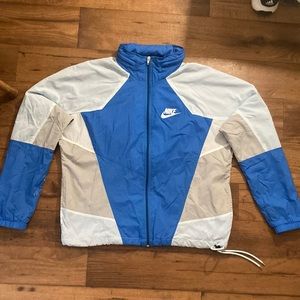 Nike reissued 1990 retro windbreaker